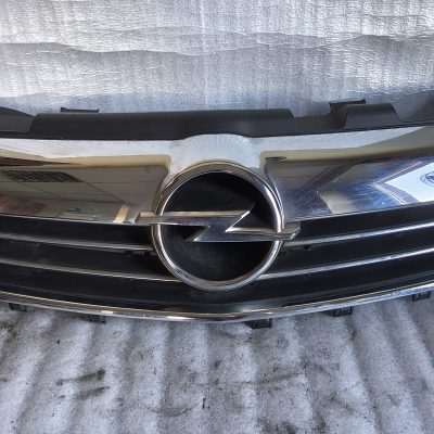 Atrapa grilla Opel Zafira B 13247327