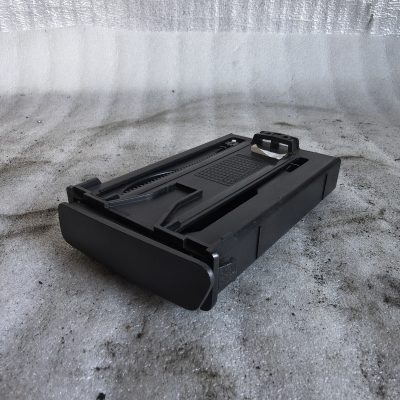 Uchwyt na kubek, cupholder Renault Laguna III