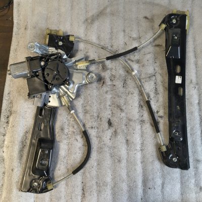 Mechanizm podnoszenia szyby prawy przód Opel Insignia A 13302452