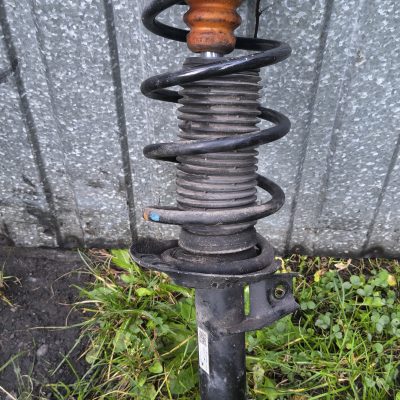 Mcpherson przedni prawy VW Golf VI 1K0 413 031 BF
