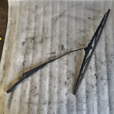 Ramię wycieraczki przedniej prawej Seat Ibiza II 6K1 955 408 F