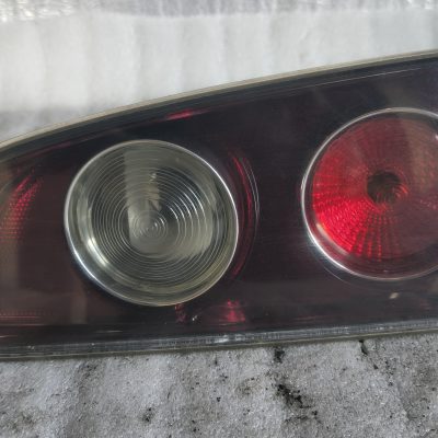 Lampa prawa tylna z klapy Seat Ibiza III 6L6 945 094 L